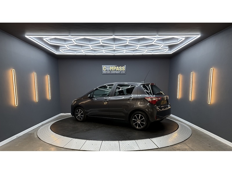 Used Toyota Yaris 2018 for sale - 77990202: Photo 16