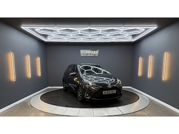 Used Toyota Yaris 2018 for sale - 77990202: Photo