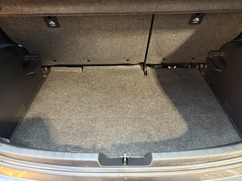 Used Toyota Yaris 2018 for sale - 77990202: Photo 33