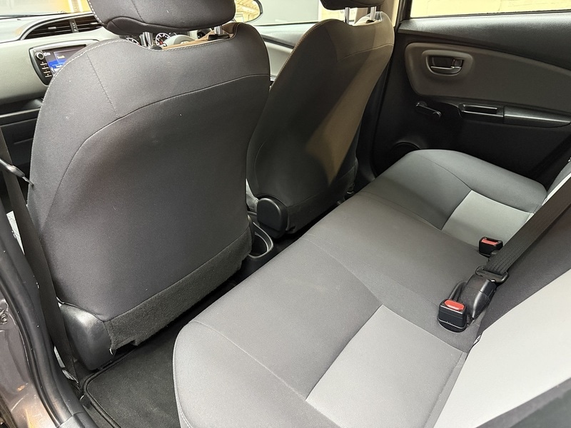 Used Toyota Yaris 2018 for sale - 77990202: Photo 34