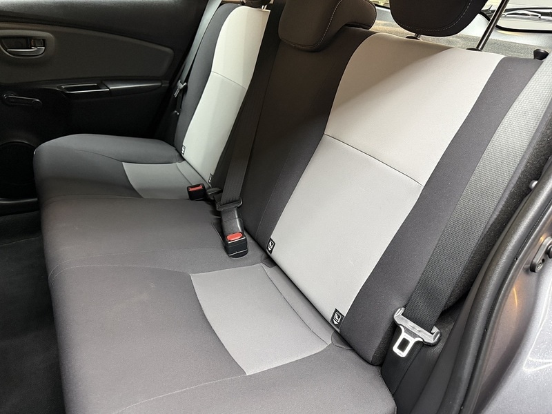 Used Toyota Yaris 2018 for sale - 77990202: Photo 37