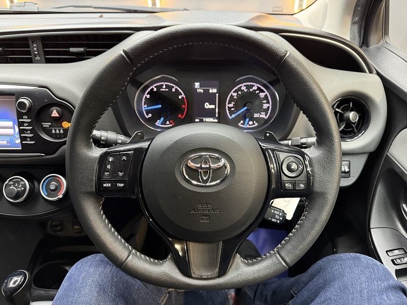 Used Toyota Yaris 2018 for sale - 77990202: Photo 42