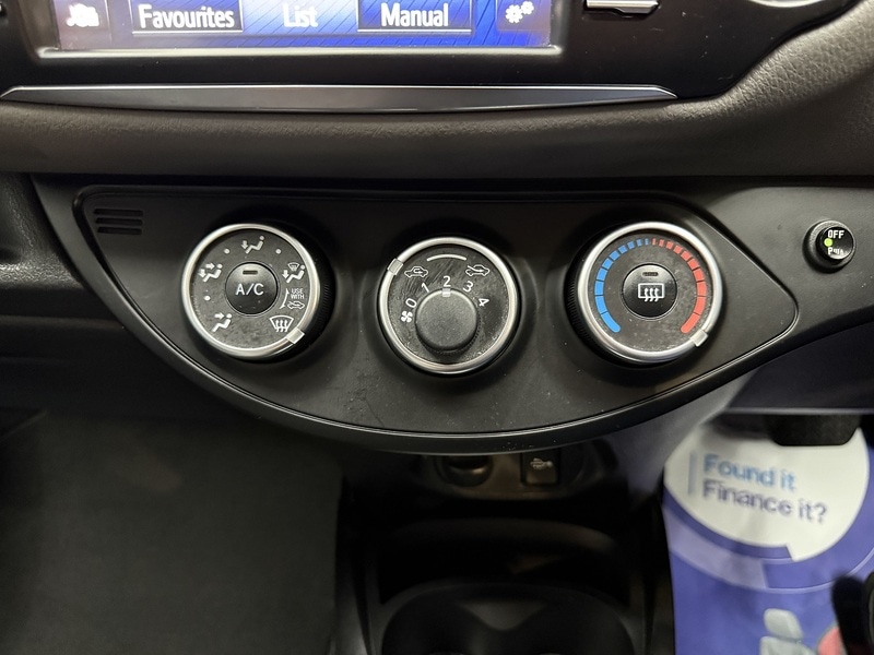 Used Toyota Yaris 2018 for sale - 77990202: Photo 46