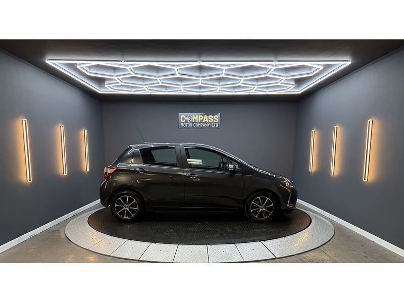 Used Toyota Yaris 2018 for sale - 77990202: Photo 7