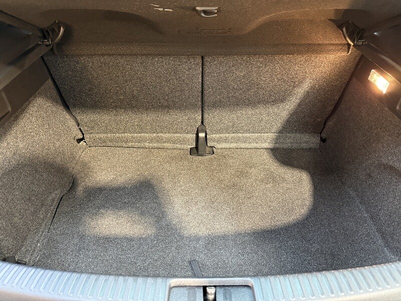 Used Volkswagen Scirocco 2013 for sale - 78182215: Photo 33