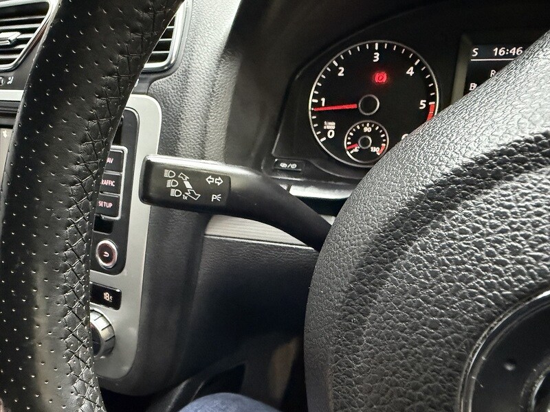 Used Volkswagen Scirocco 2013 for sale - 78182215: Photo 49