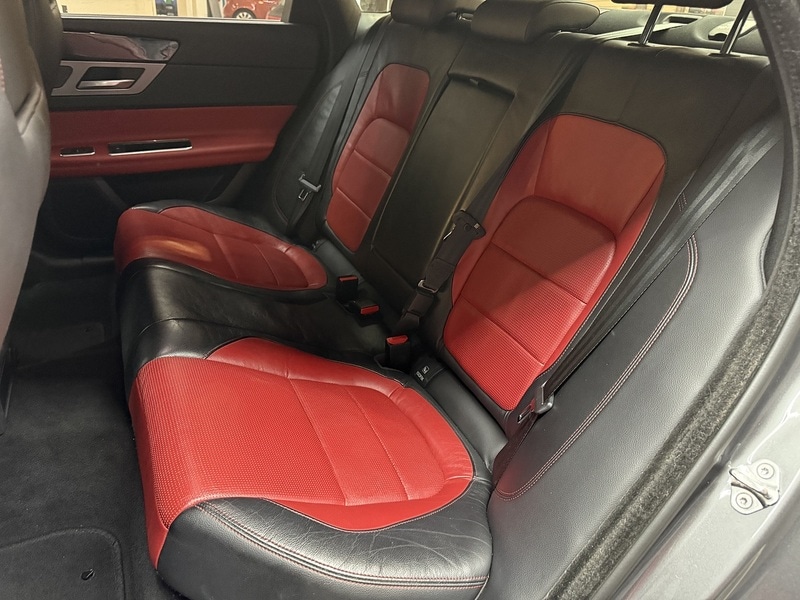 Used Jaguar XF 2017 for sale - 77906025: Photo 45