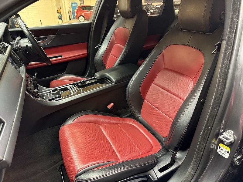 Used Jaguar XF 2017 for sale - 77906025: Photo 48