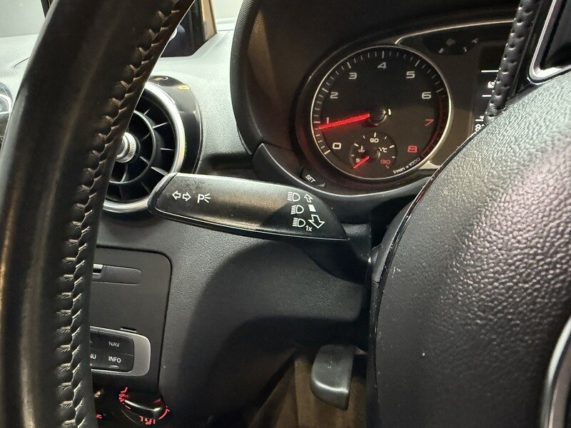 Used Audi A1 2015 for sale - 76482559: Photo 60