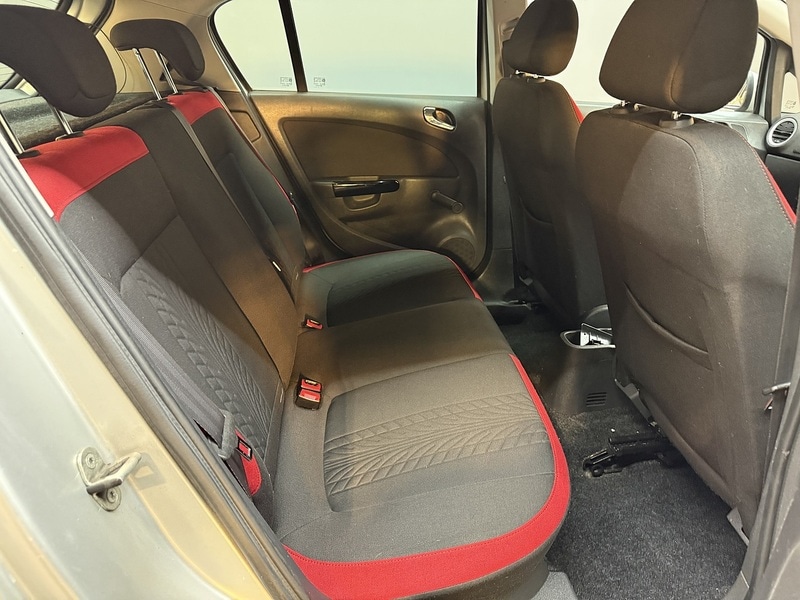 Used Vauxhall Corsa 2014 for sale - 77003310: Photo 38