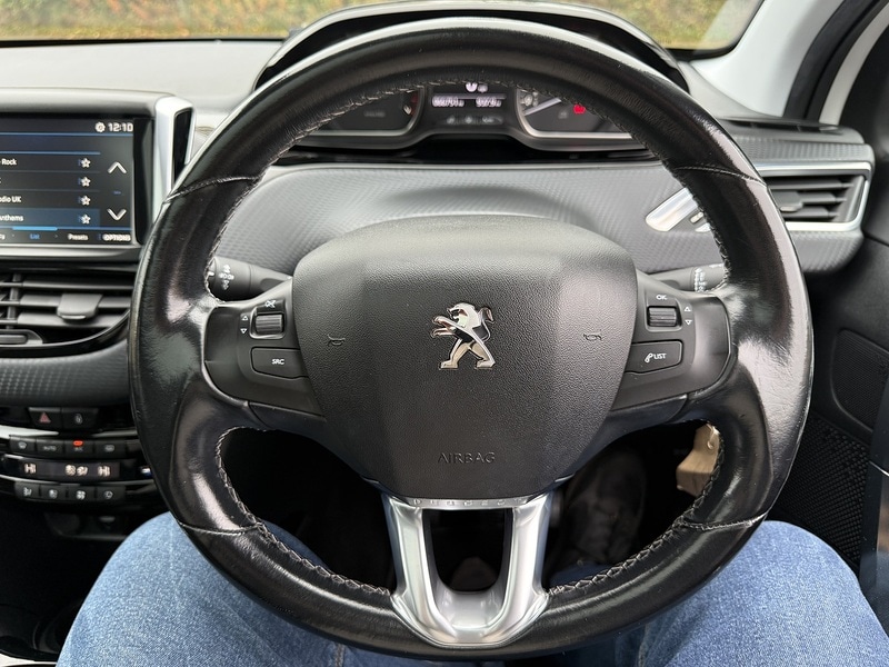 Used Peugeot 2008 2017 for sale - 76292207: Photo 37