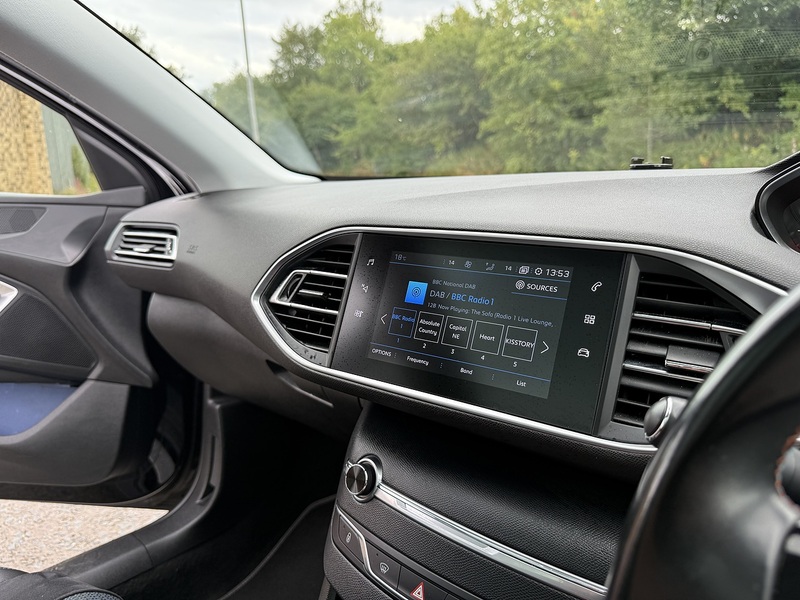 Used Peugeot 308 2019 for sale - 76280540: Photo 41