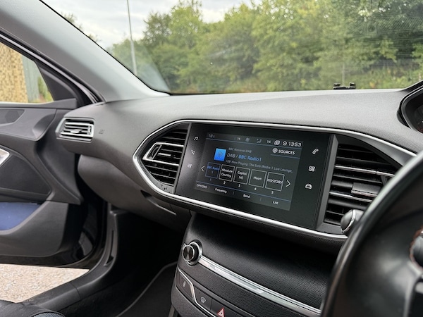 Used Peugeot 308 2019 for sale - 76280540: Photo 41