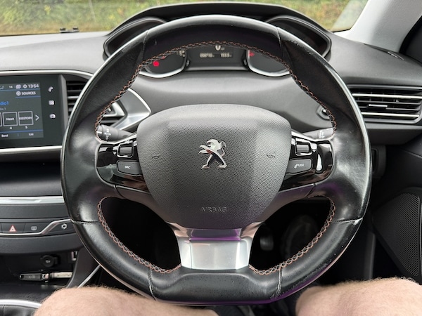 Used Peugeot 308 2019 for sale - 76280540: Photo 46