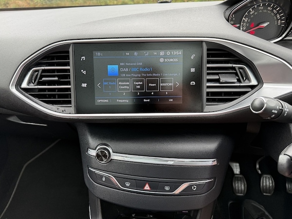 Used Peugeot 308 2019 for sale - 76280540: Photo 52