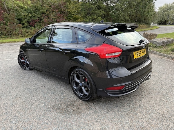 Used Ford Focus 2015 for sale - 76280514: Photo 13