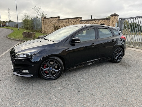Used Ford Focus 2015 for sale - 76280514: Photo 16
