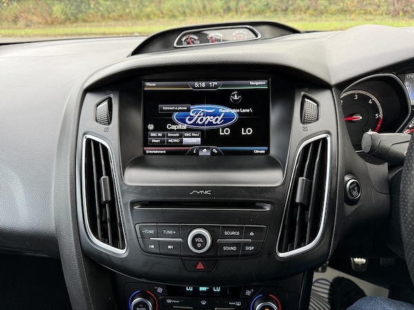 Used Ford Focus 2015 for sale - 76280514: Photo 43