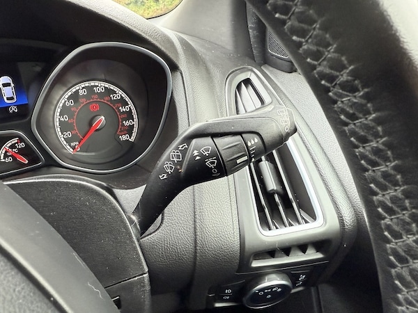 Used Ford Focus 2015 for sale - 76280514: Photo 52