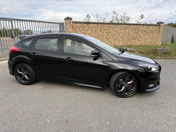 Used Ford Focus 2015 for sale - 76280514: Photo 5