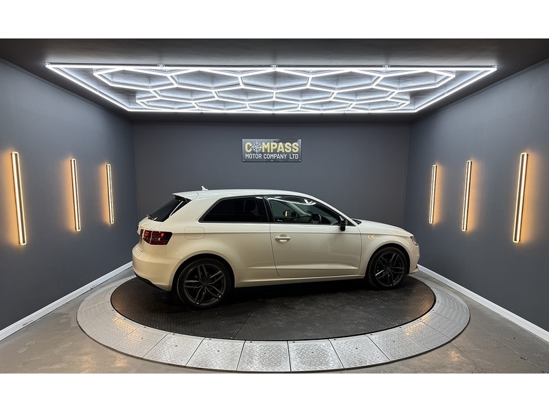 Used Audi A3 2013 for sale - 76962842: Photo 9