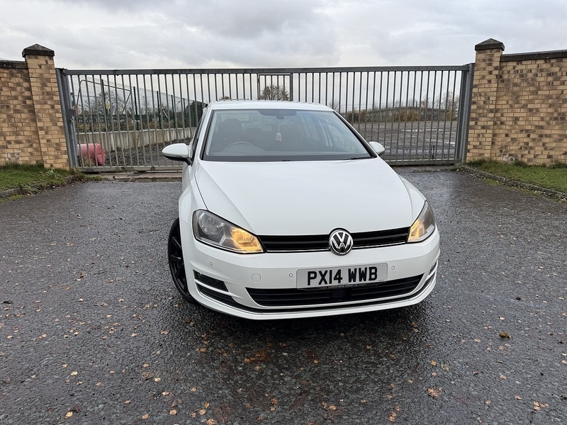 Used Volkswagen Golf 2014 for sale - 76570727: Photo 1