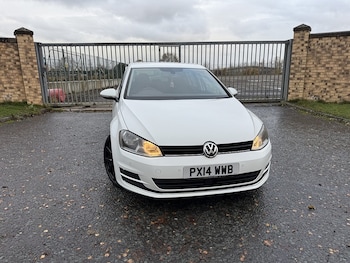 Used Volkswagen Golf 2014 for sale - 76570727: Photo