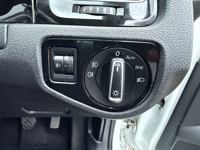 Used Volkswagen Golf 2014 for sale - 76570727: Photo 29