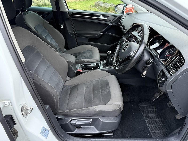 Used Volkswagen Golf 2014 for sale - 76570727: Photo 30