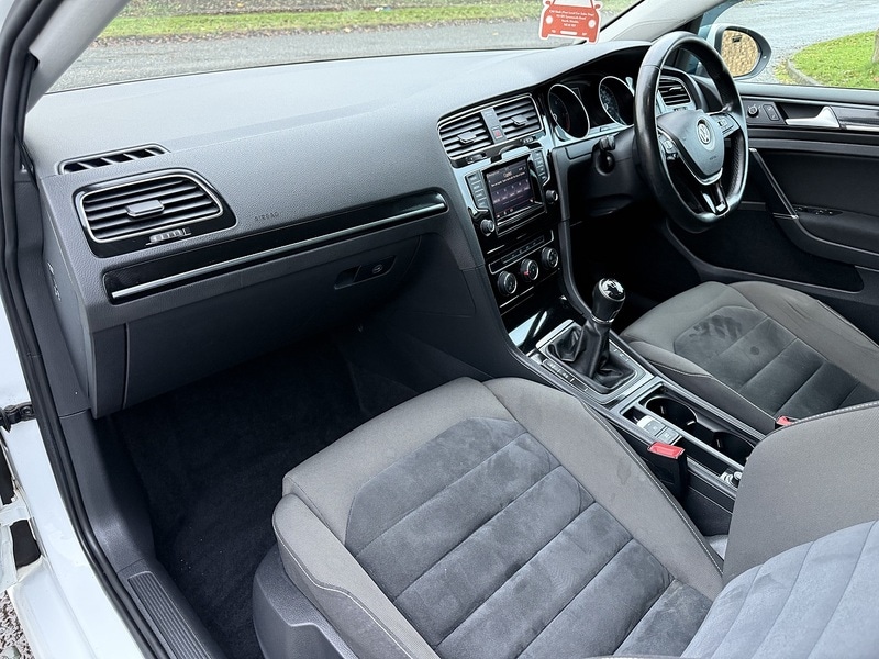 Used Volkswagen Golf 2014 for sale - 76570727: Photo 38