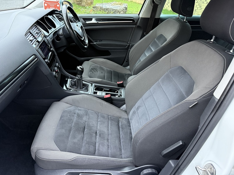 Used Volkswagen Golf 2014 for sale - 76570727: Photo 39