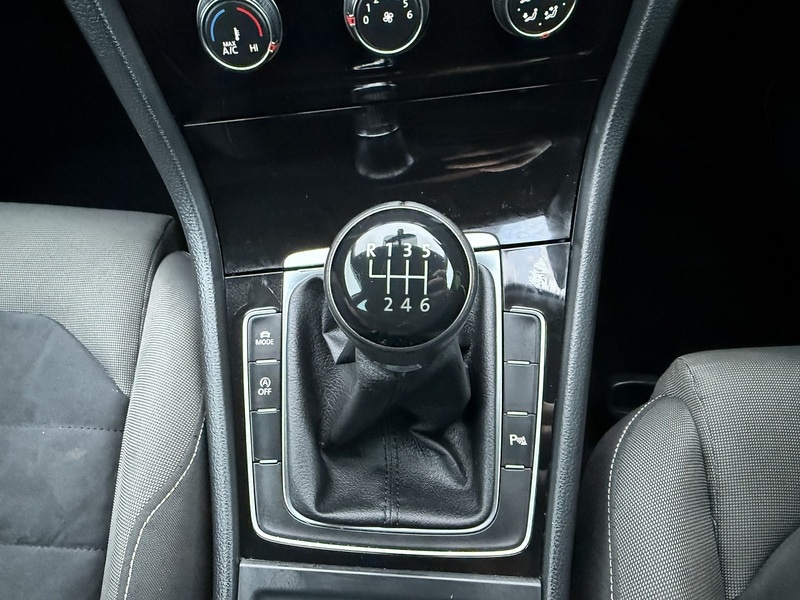 Used Volkswagen Golf 2014 for sale - 76570727: Photo 46