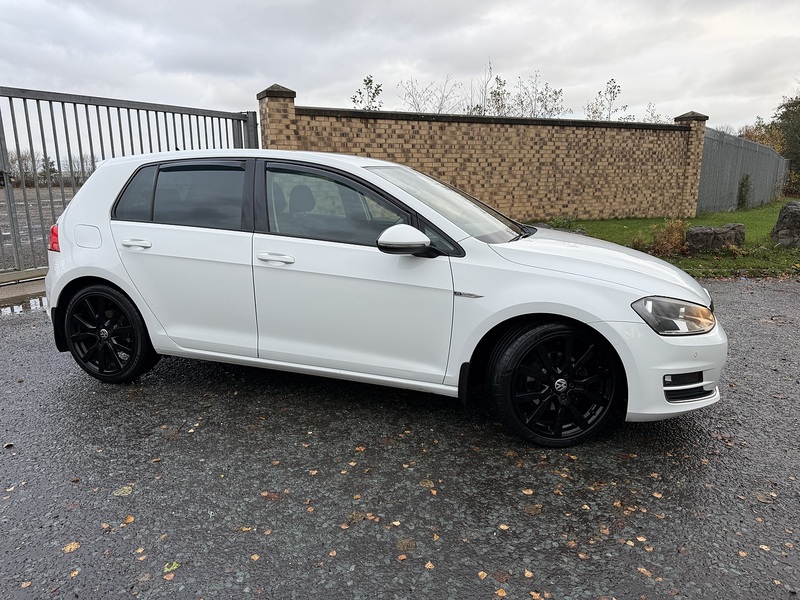 Used Volkswagen Golf 2014 for sale - 76570727: Photo 5