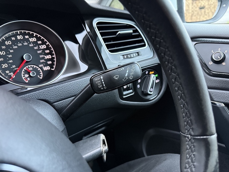 Used Volkswagen Golf 2014 for sale - 76570727: Photo 52