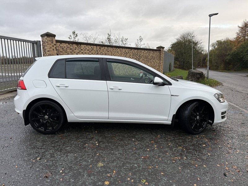 Used Volkswagen Golf 2014 for sale - 76570727: Photo 6