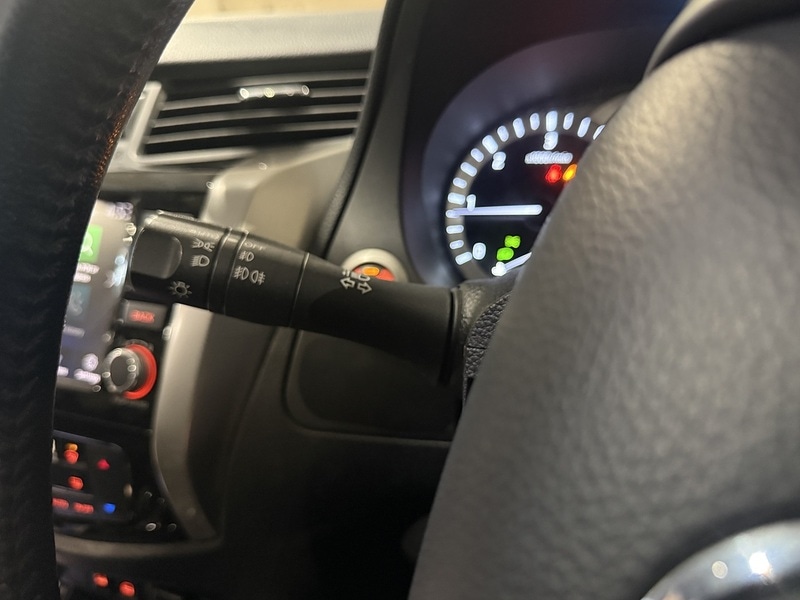 Used Nissan Navara 2019 for sale - 76655550: Photo 41