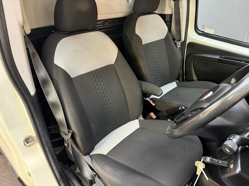 Used Fiat Fiorino 2019 for sale - 77836649: Photo 25