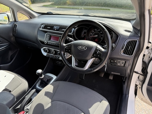 Used Kia Rio 2015 for sale - 76280538: Photo 24