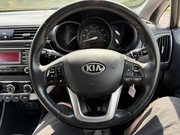 Used Kia Rio 2015 for sale - 76280538: Photo 29