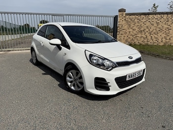 Used Kia Rio 2015 for sale - 76280538: Photo 2