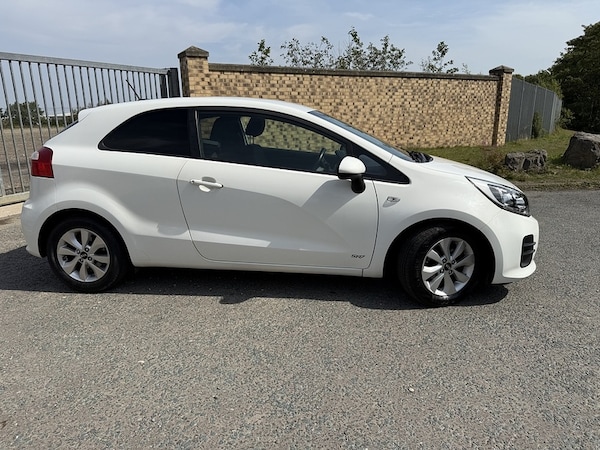 Used Kia Rio 2015 for sale - 76280538: Photo 5