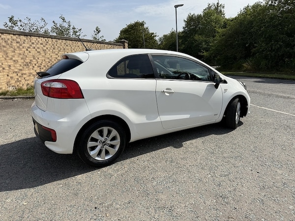 Used Kia Rio 2015 for sale - 76280538: Photo 6