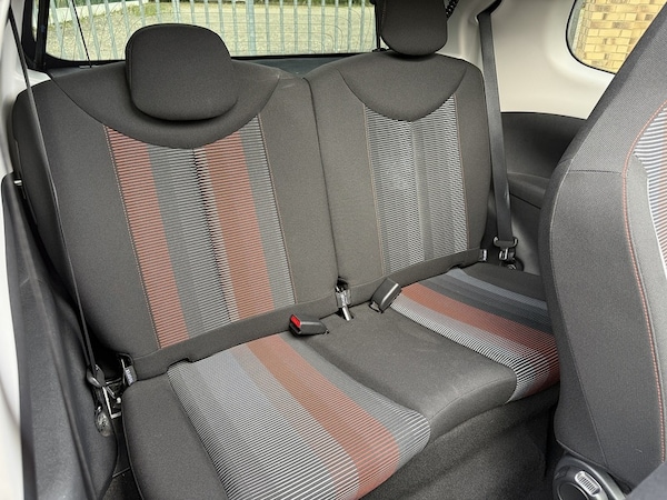 Used Peugeot 108 2017 for sale - 76280520: Photo 30
