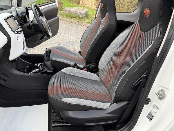 Used Peugeot 108 2017 for sale - 76280520: Photo 33