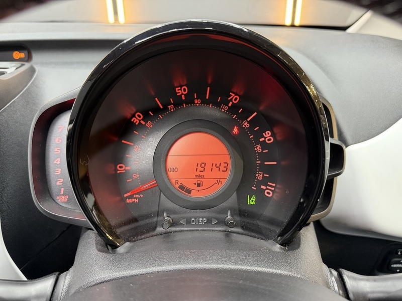 Used Peugeot 108 2017 for sale - 76280520: Photo 56