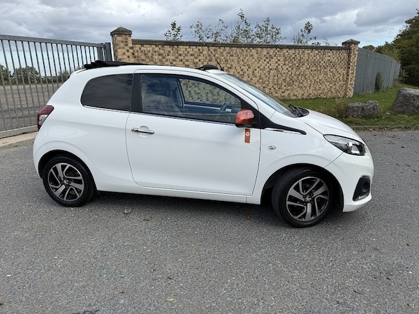 Used Peugeot 108 2017 for sale - 76280520: Photo 5