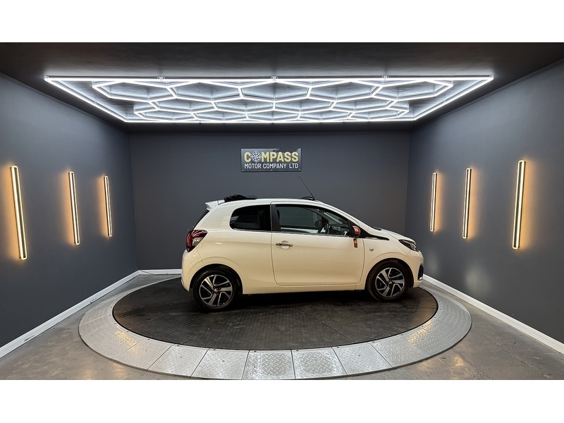 Used Peugeot 108 2017 for sale - 76280520: Photo 9