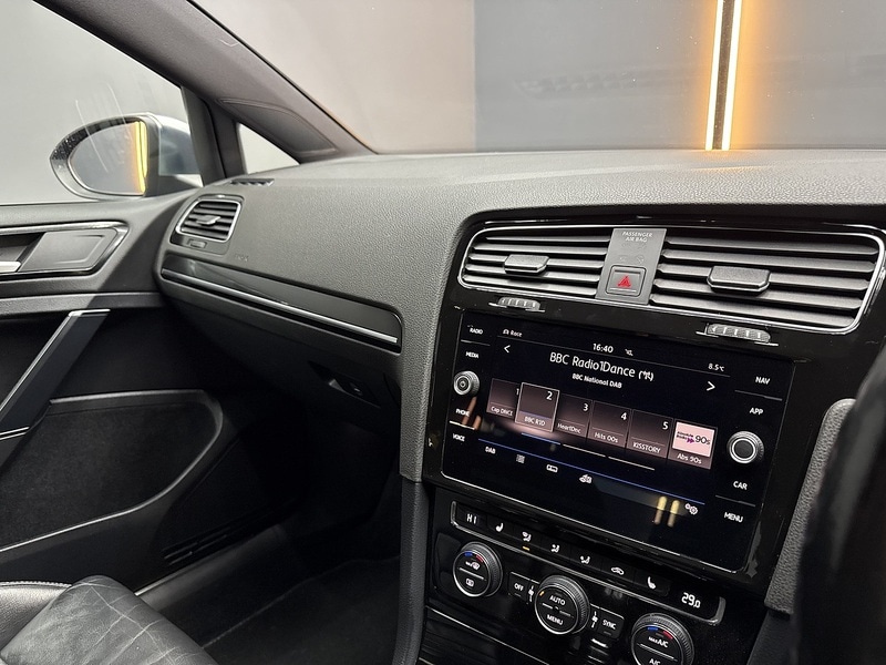 Used Volkswagen Golf 2014 for sale - 77735200: Photo 49