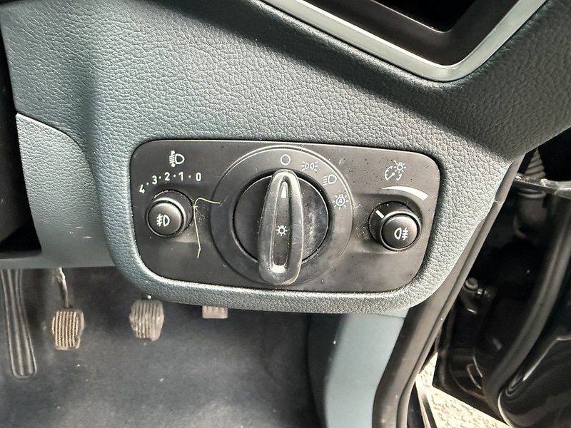 Used Ford C-Max 2015 for sale - 76566346: Photo 25