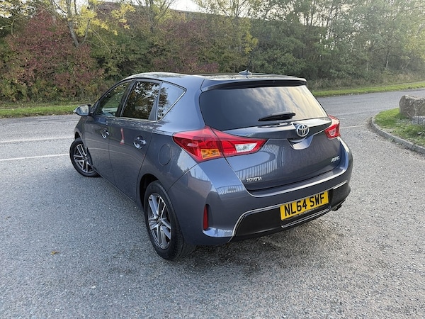 Used Toyota Auris 2014 for sale - 76271400: Photo 11